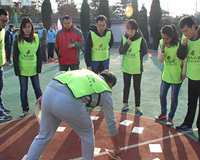 《青春无悔，激情无限》 居然之家拓展训练顺利结束