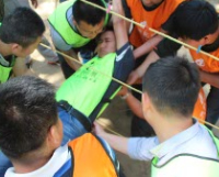 辛庄收费站组织员工拓展训练