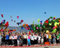 鱼跃谈学校要开展素质拓展训练的重要性