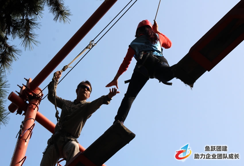 “造激情团队,建常胜军团”法恩莎卫浴精英户外拓展训练 “造激情团队,建常胜军团”法恩莎卫浴精英户外拓展训练