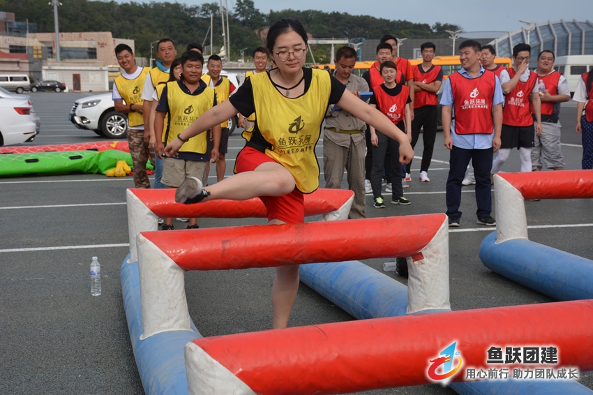 青岛旅游集团员工趣味运动会团建圆满结束