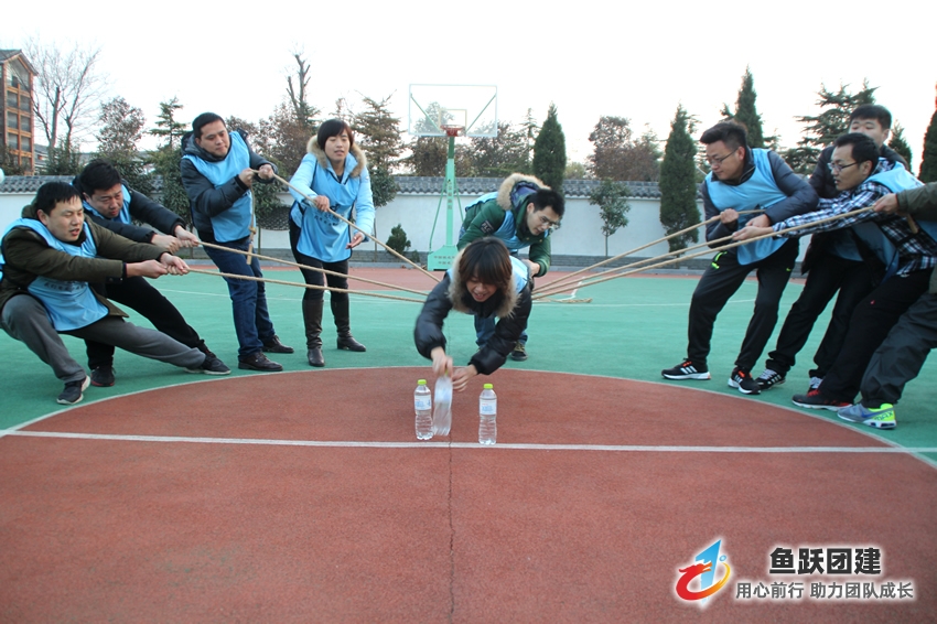 雷阵取水-场地拓展训练项目